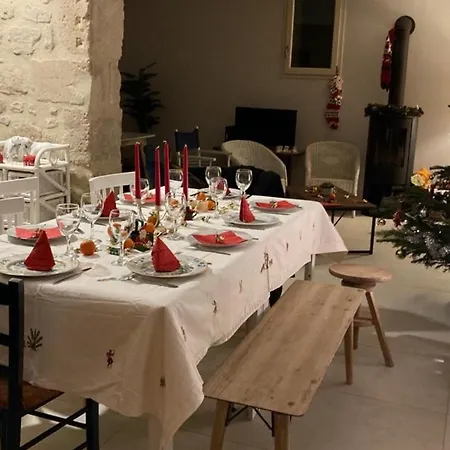 Maison De Charme Avec Jardin, Animaux Admis Et Parking Pres De Soissons - Fr-1-532-19